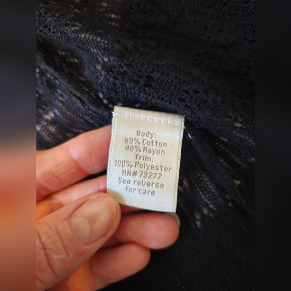 LC Lauren Conrad pretty, delicate & unique woven black cardigan π€ (Small) π€ - Picture 9 of 16